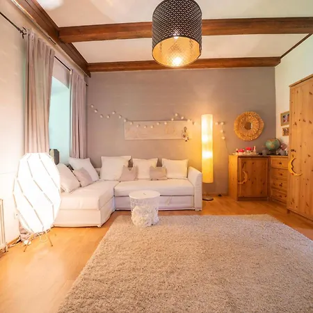 Idyllisches Ferienhaus, Pool & Badeteich Nahe Wien Gablitz