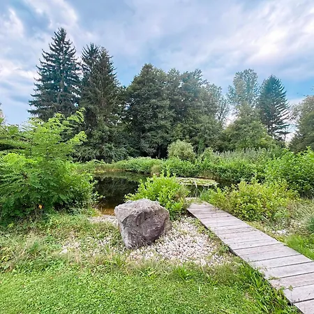 Idyllisches Ferienhaus, Pool & Badeteich Nahe Wien * Gablitz