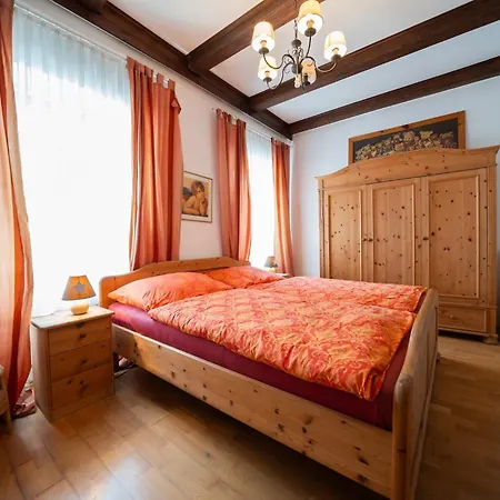 Idyllisches Ferienhaus, Pool & Badeteich Nahe Wien * Gablitz