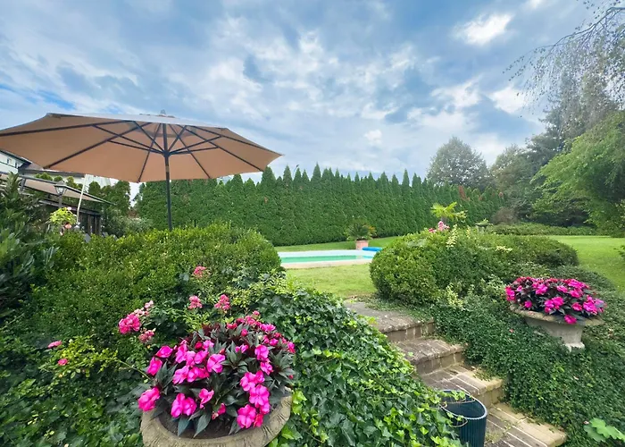 Idyllisches Ferienhaus, Pool & Badeteich Nahe Wien * Gablitz